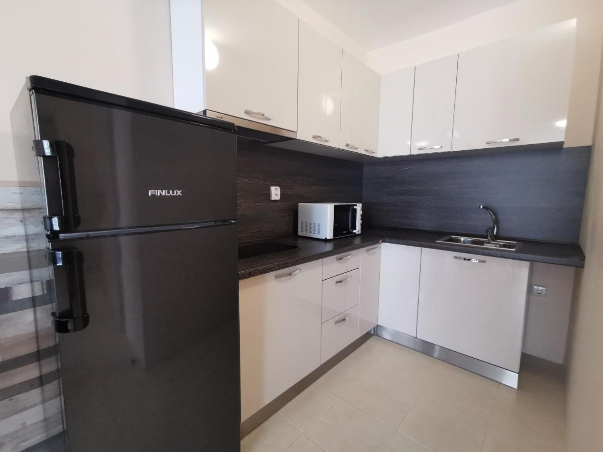 Apartamento Къмпинг Градина - Апартамент С Две Спални В К-С Черноморска Звезда Chernomorets Exterior foto